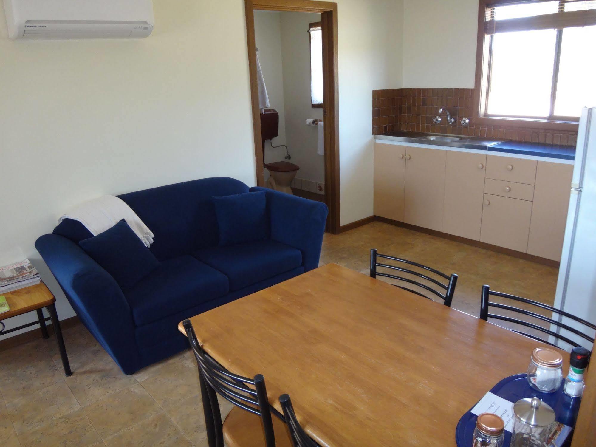 Windana Cottages Hawker Bagian luar foto