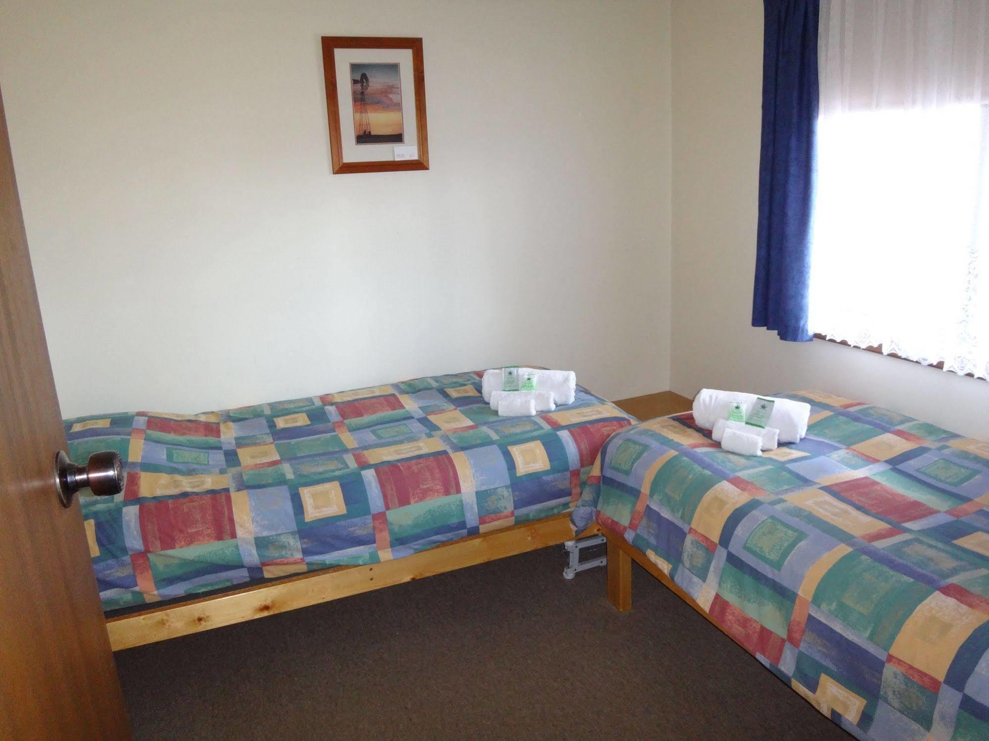 Windana Cottages Hawker Bagian luar foto